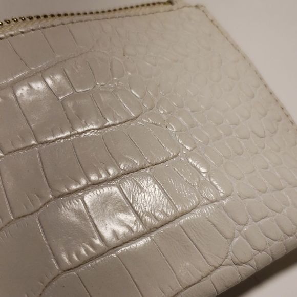 Kate Spade Leather Animal Embossed Pouch Wristlet - Picture 7 of 7